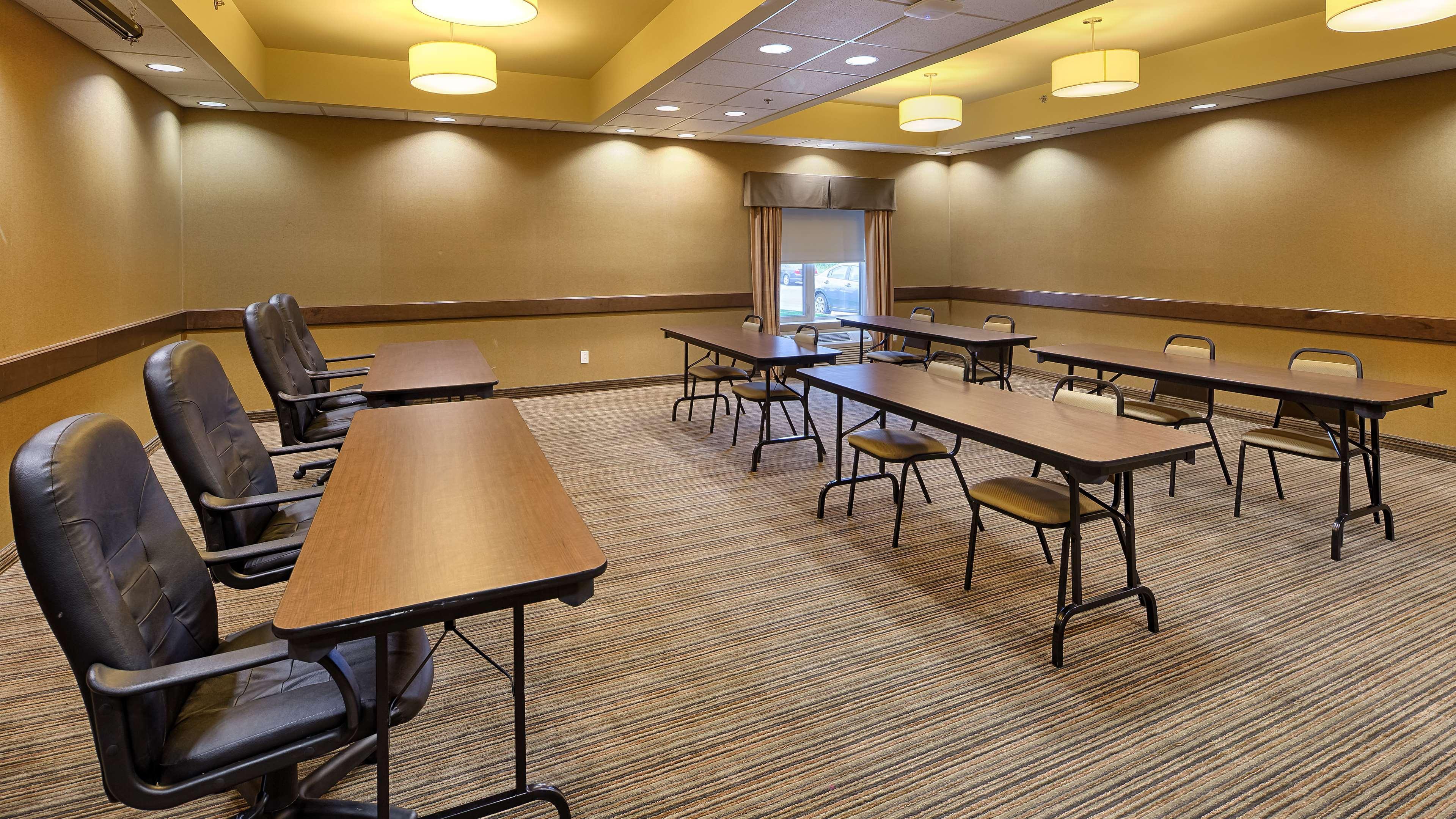 Best Western Plus Winnipeg West Headingley Exterior foto